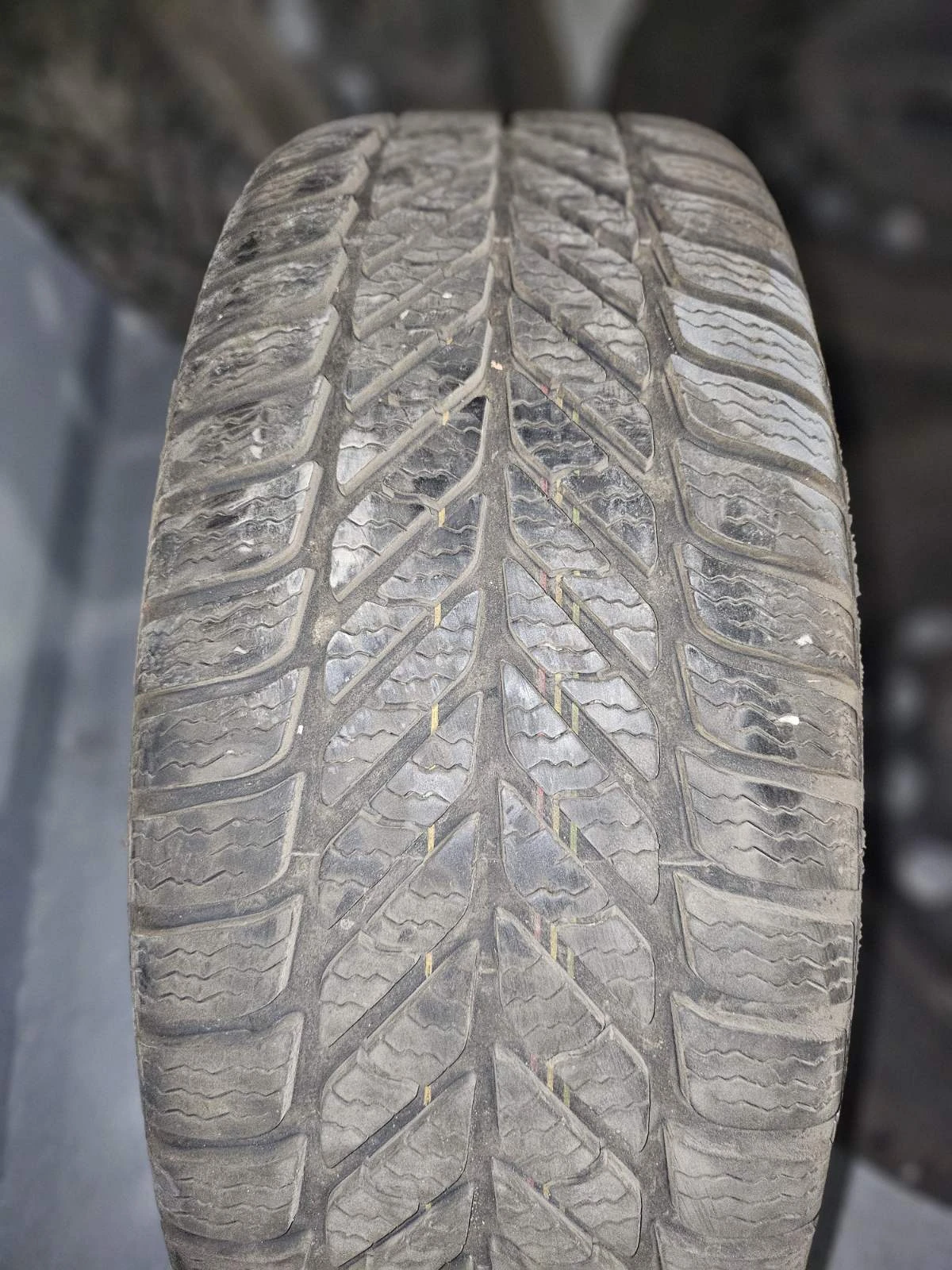 Гуми с джанти Debica 205/55R16, снимка 3 - Гуми и джанти - 55578117