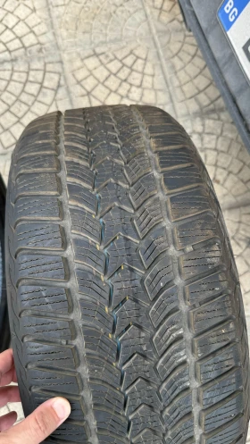 Гуми Зимни 225/45R17, снимка 3 - Гуми и джанти - 47300872