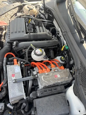 VW Passat B8 1.4 Hybrid DSG, снимка 7