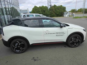 Alfa Romeo Junior e-HYBRID 48V petrol, снимка 8
