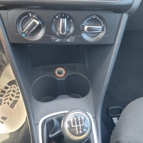 VW Polo 1.6i/82k.c /газ, снимка 11