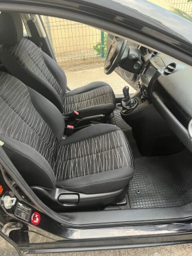 Mazda 2 1.4i* 86коня* , снимка 12