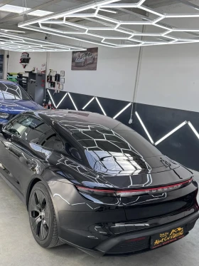Porsche Taycan 4S, снимка 7