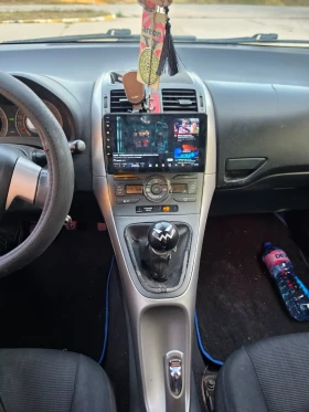 Toyota Auris 2.0 дизел D4D, снимка 3