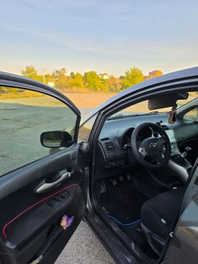 Toyota Auris 2.0 дизел D4D, снимка 6