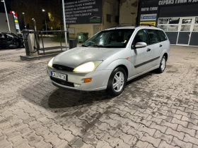 Ford Focus 1.8, снимка 1