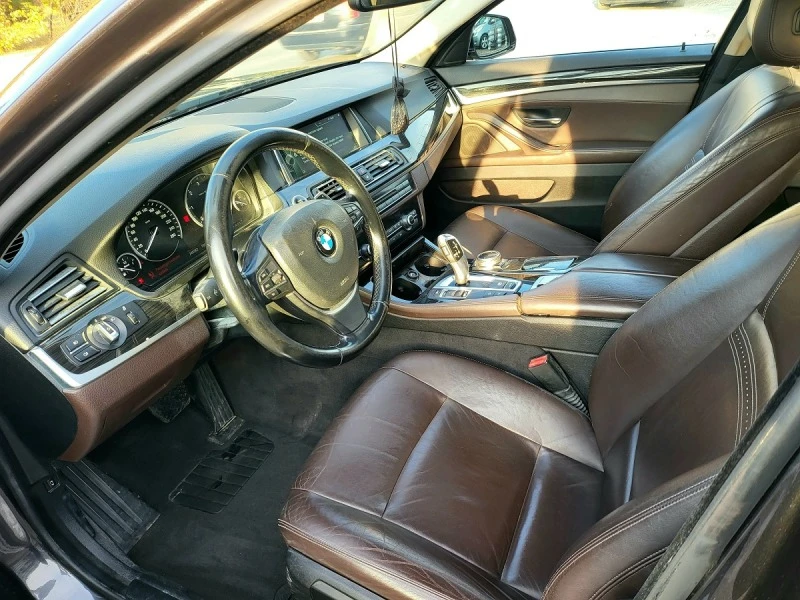 BMW 520 2.0 XDrive, снимка 14 - Автомобили и джипове - 47061156