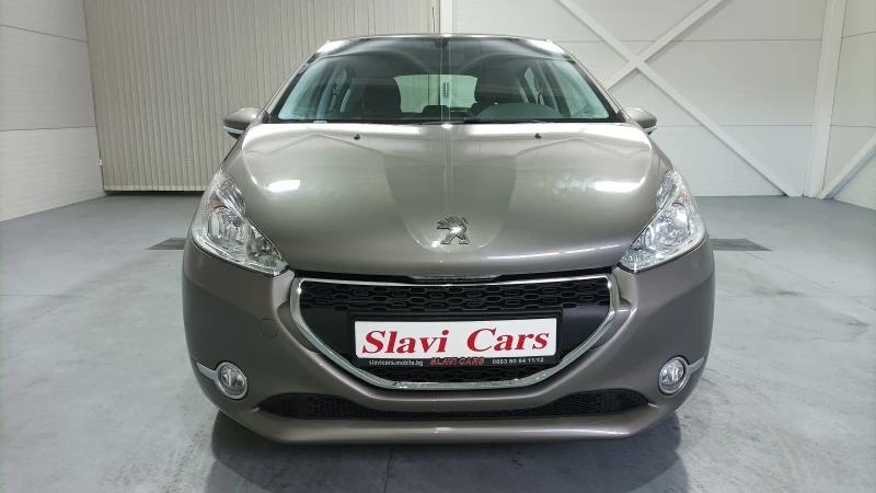 Peugeot 208 1.2 i, снимка 3 - Автомобили и джипове - 46355783