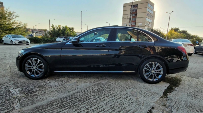 Mercedes-Benz C 220, снимка 6 - Автомобили и джипове - 46138067