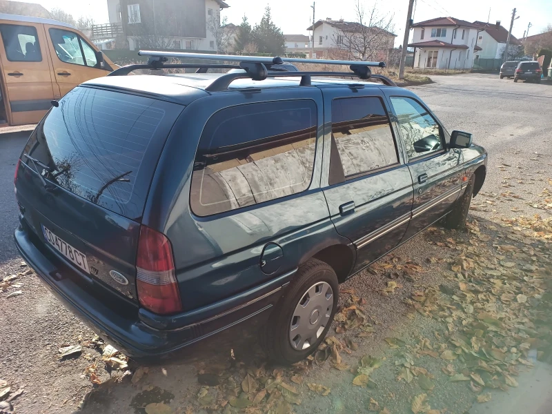 Ford Escort 1, 8i 105h, снимка 4 - Автомобили и джипове - 47917666