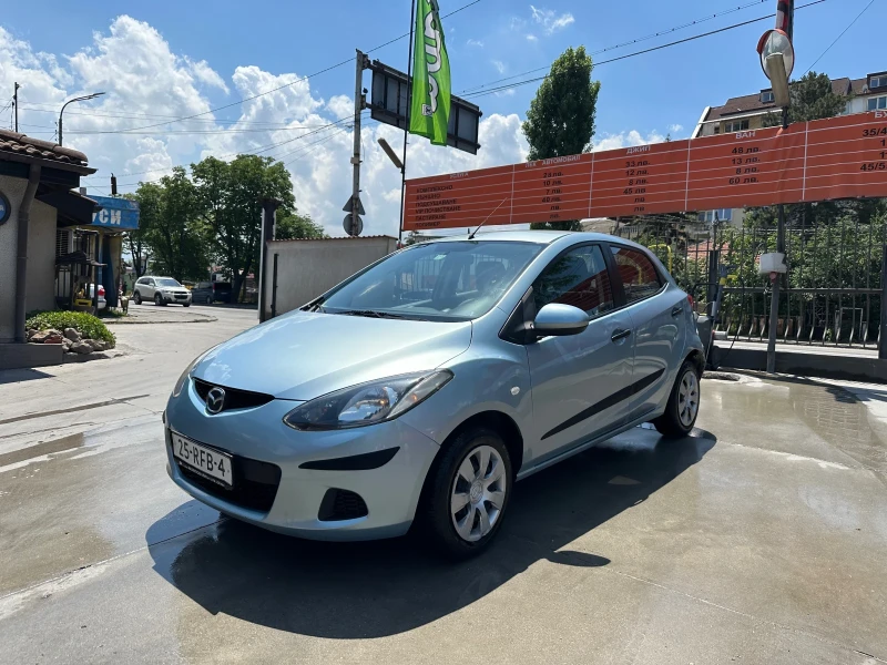 Mazda 2, снимка 1 - Автомобили и джипове - 48390707