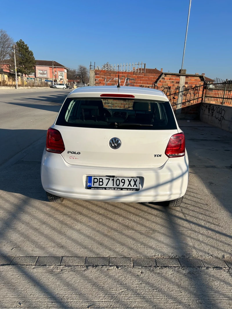 VW Polo, снимка 4 - Автомобили и джипове - 48624015