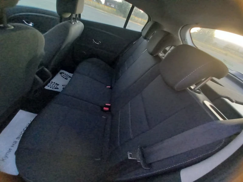 Renault Megane, снимка 9 - Автомобили и джипове - 50817239