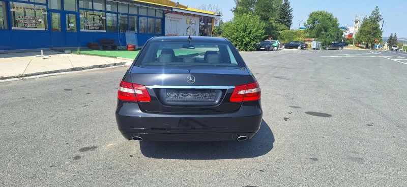 Mercedes-Benz E 220 2.2CDi 170kc, снимка 5 - Автомобили и джипове - 52787662