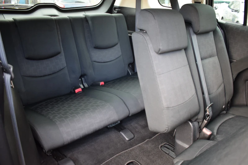 Mazda 5 2.0ШВЕЙЦАРИЯ/6+ 1, снимка 15 - Автомобили и джипове - 52514090