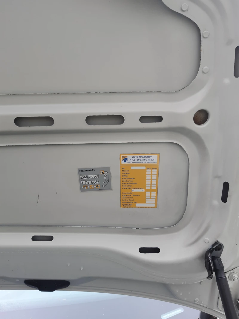 VW Caddy 1.9 TDI 4 MOTION, снимка 12 - Автомобили и джипове - 52556870