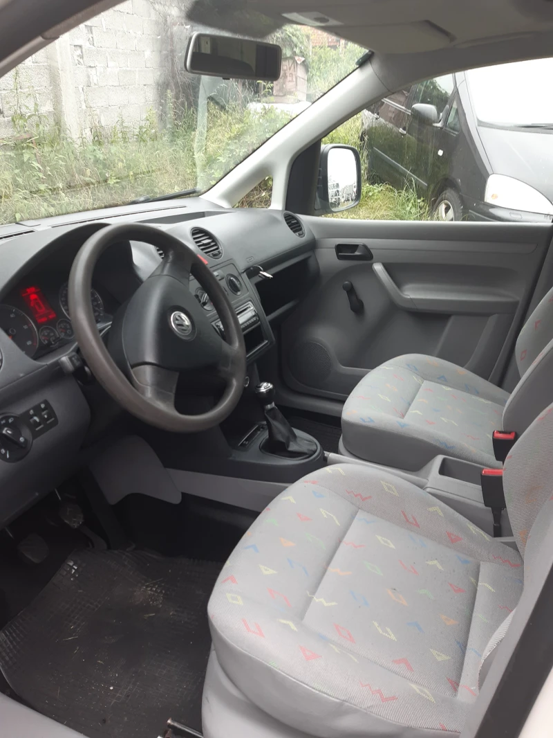 VW Caddy 1.9 TDI 4 MOTION, снимка 8 - Автомобили и джипове - 52556870