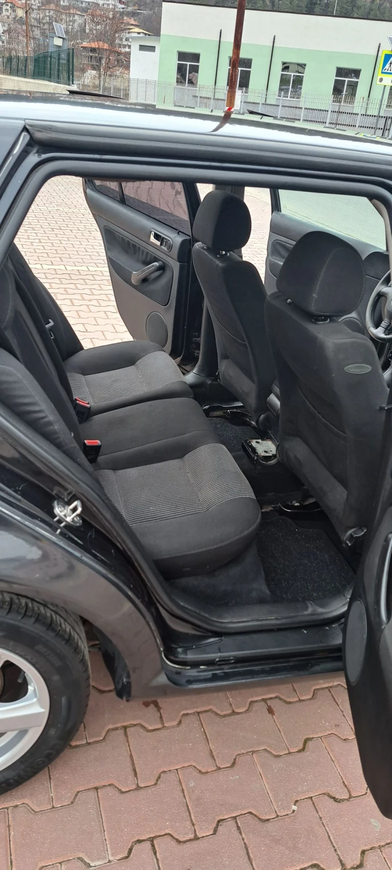 VW Golf, снимка 7 - Автомобили и джипове - 52868008