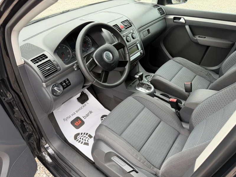 VW Touran 1.9/АВТОМАТИК/ 7 МЕСТА, снимка 10 - Автомобили и джипове - 53237393