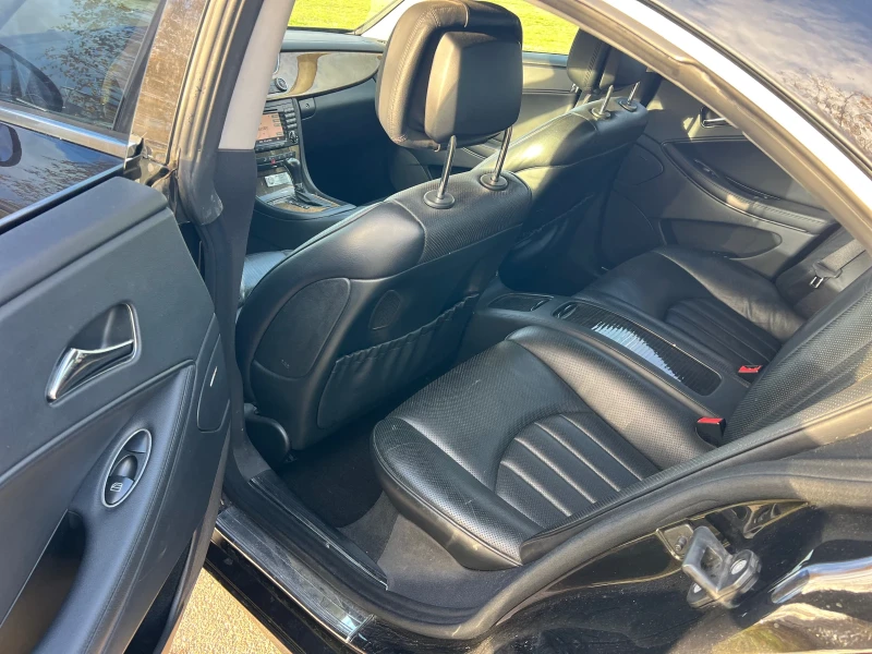 Mercedes-Benz CLS 320 3.2 CDI , снимка 14 - Автомобили и джипове - 53240783