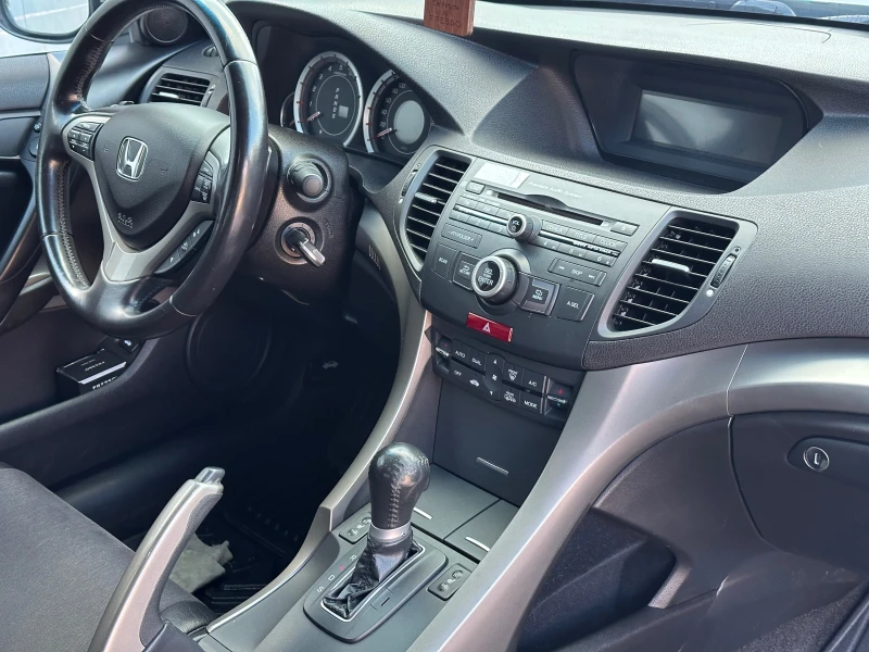 Honda Accord 2.4 Type S , снимка 15 - Автомобили и джипове - 53493650