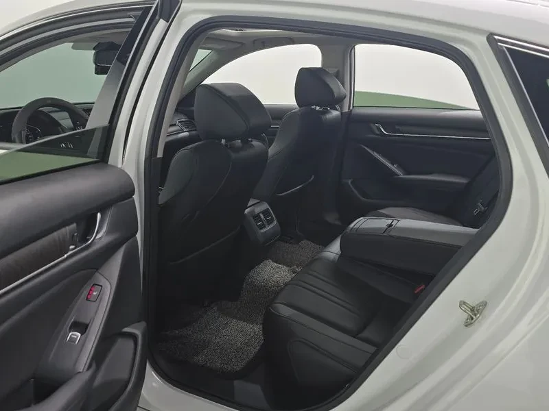 Honda Accord 10Th Generation 2.0 Turbo Sports | Mobile.bg � ����������� 12