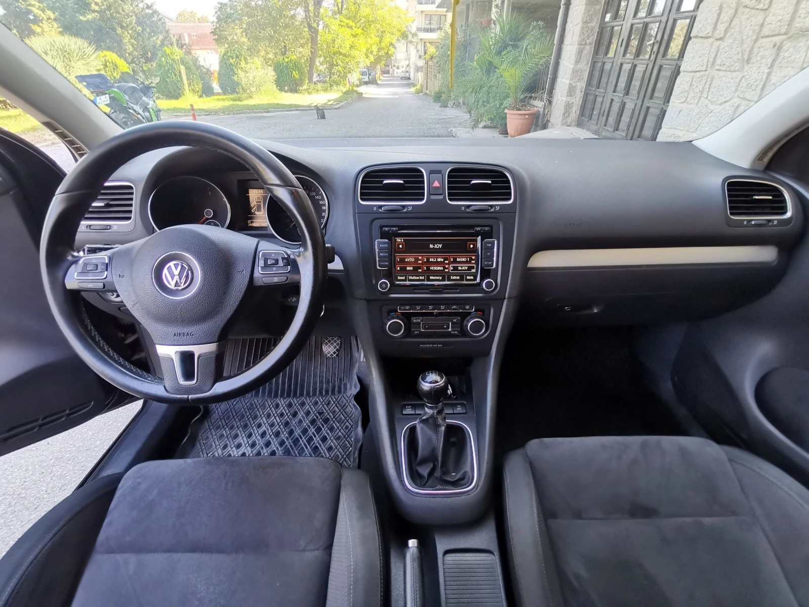 VW Golf 2.0    140 кс - изображение 7