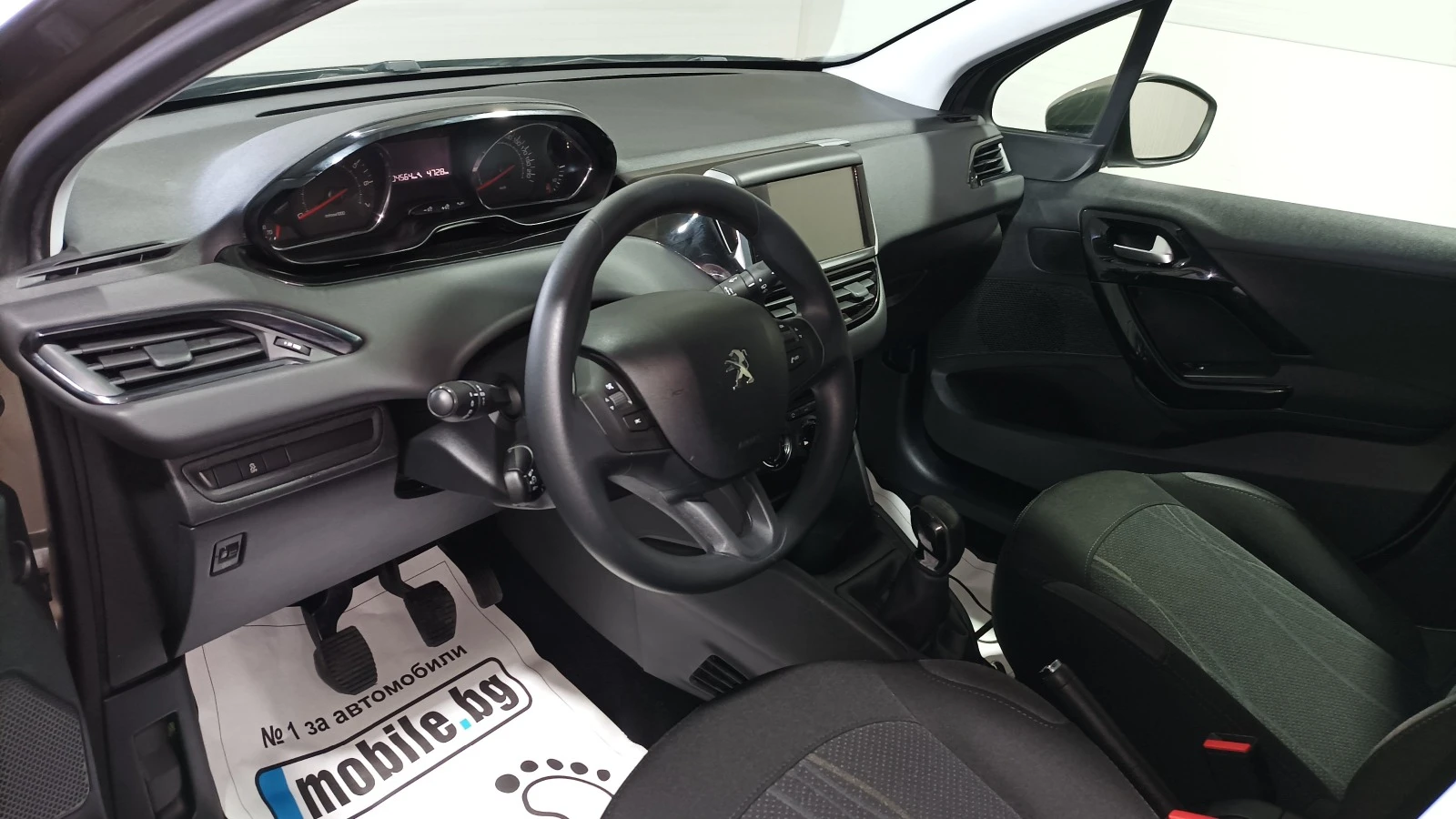 Peugeot 208 1.2 i - изображение 9