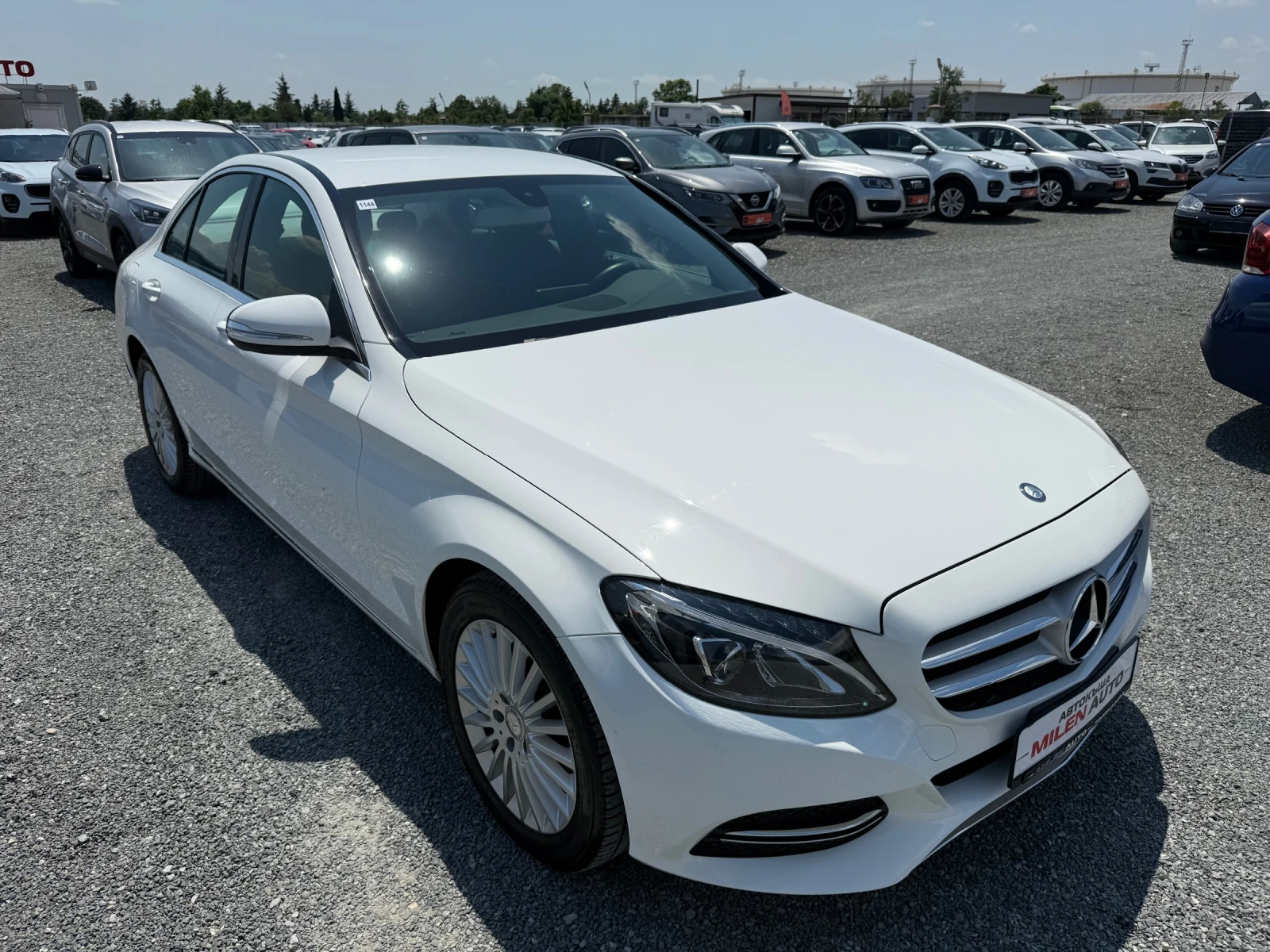 Mercedes-Benz C 250 (KATO НОВА)^(4-MATIC) - изображение 3