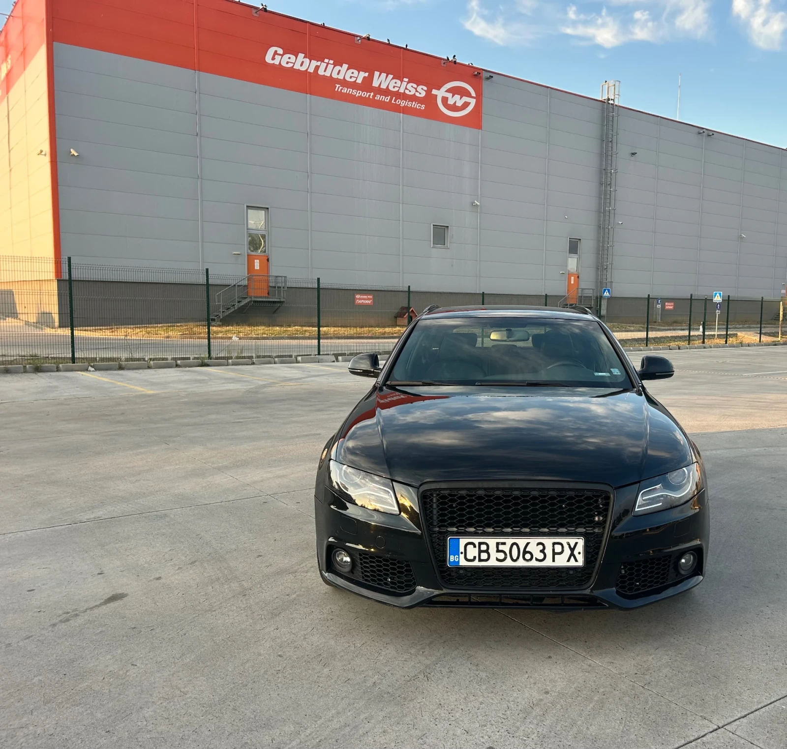 Audi A4 Avant 2.0TDI S-Line - изображение 2