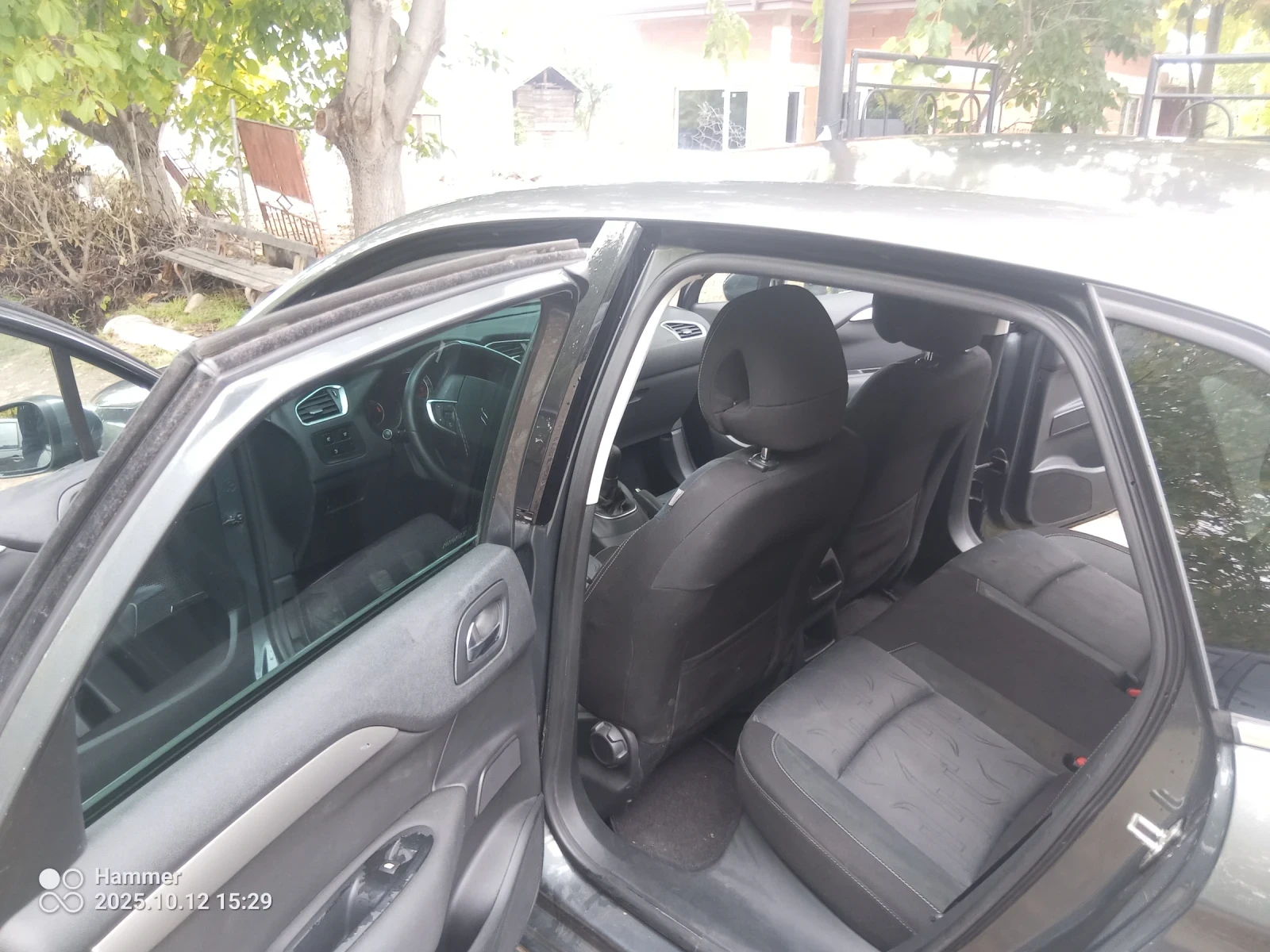 Citroen C4 1.4i - изображение 8