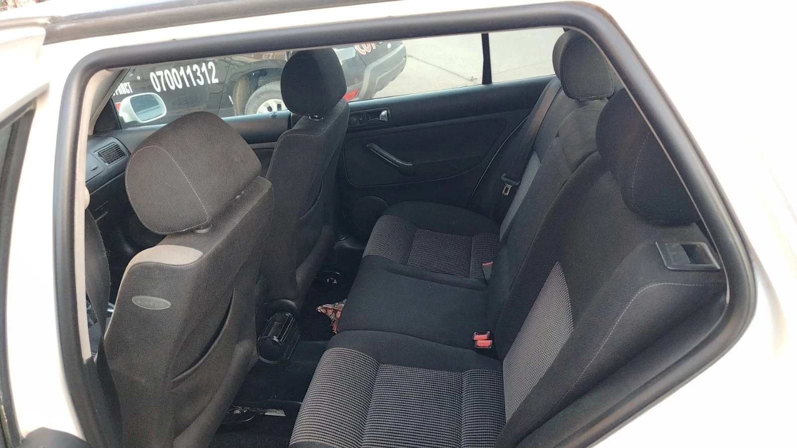 VW Golf 1.9 tdi 75kw - изображение 6