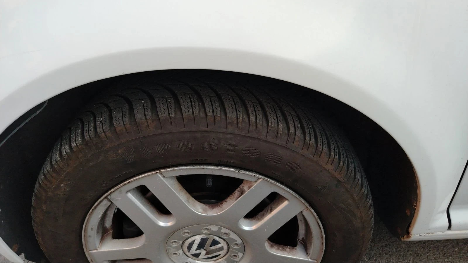 VW Golf 1.9 tdi 75kw - изображение 4