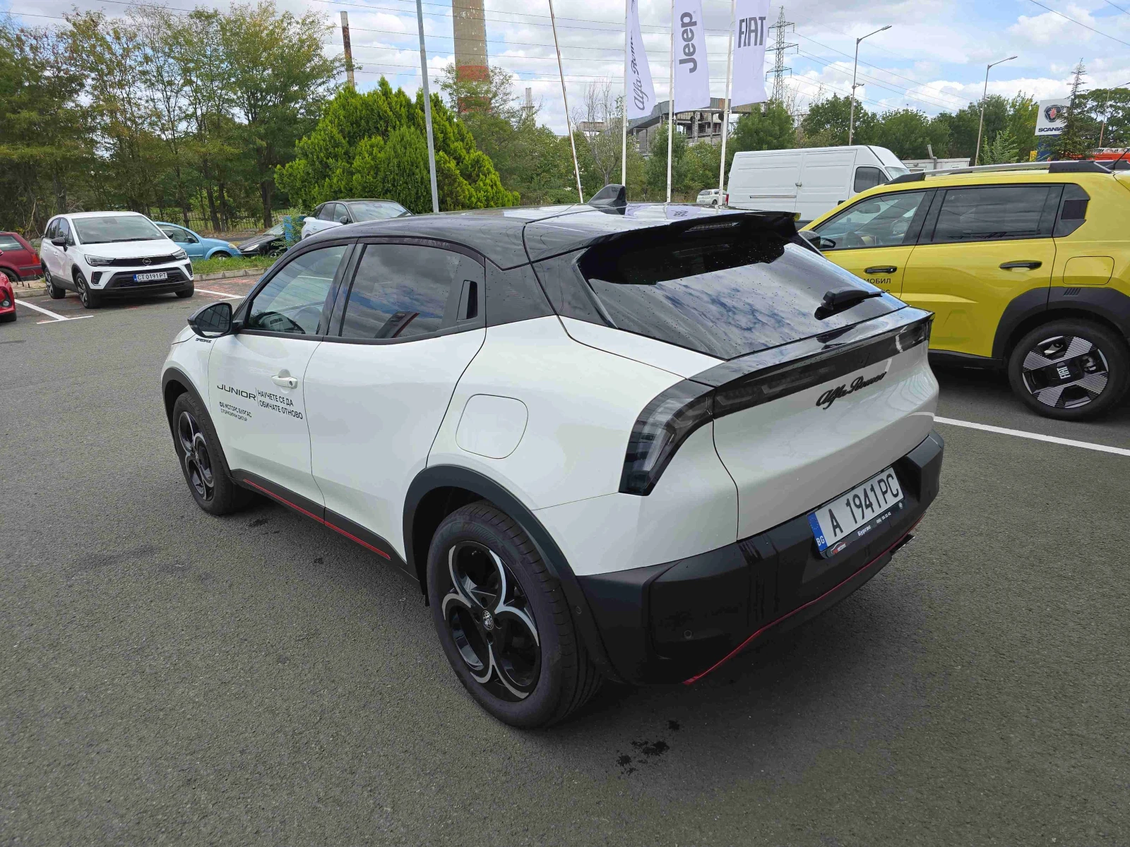 Alfa Romeo Junior e-HYBRID 48V petrol | Mobile.bg   5