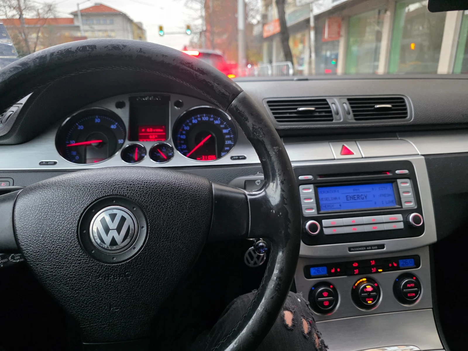 VW Passat B6 - изображение 3