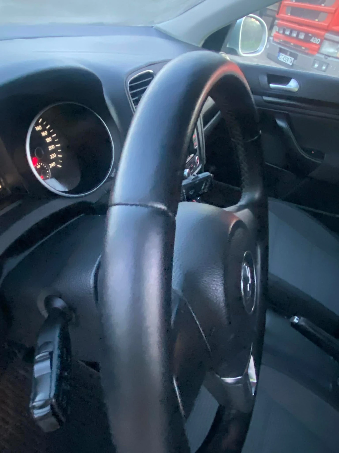 VW Golf 1.6 105 коня - изображение 8