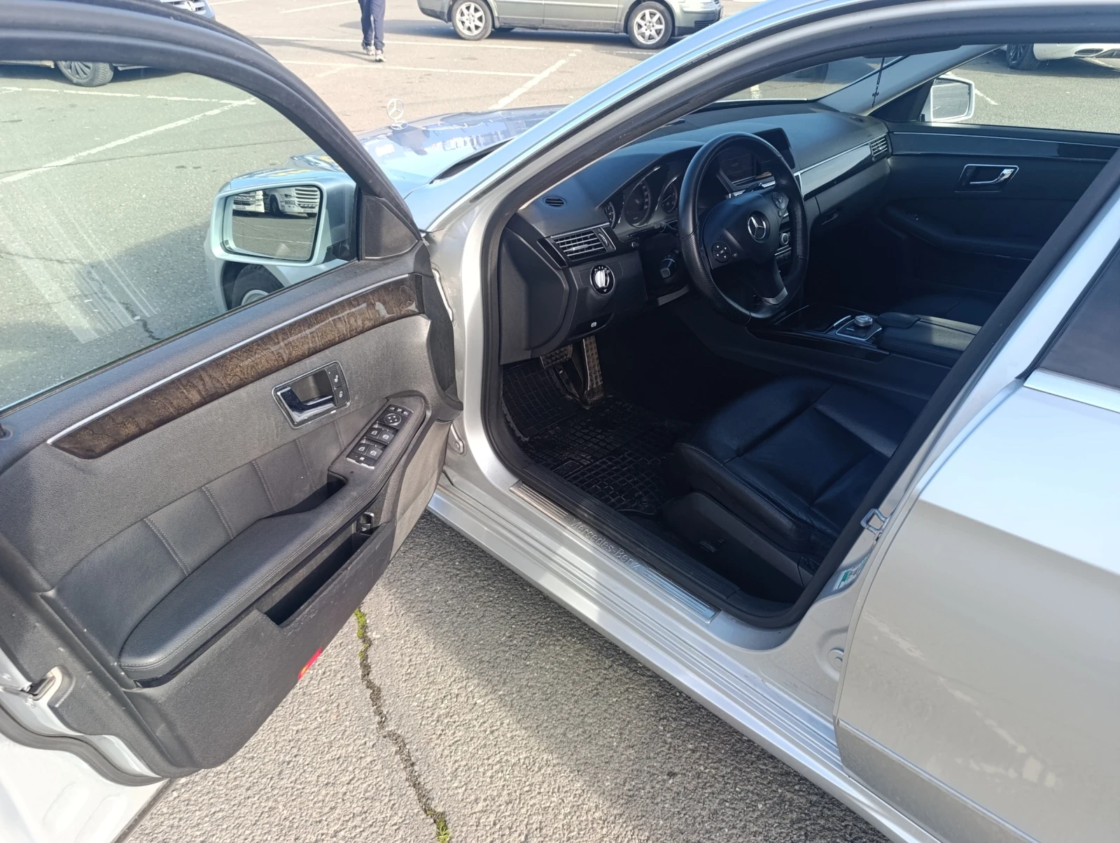 Mercedes-Benz E 350, снимка 8 - Автомобили и джипове - 53864317