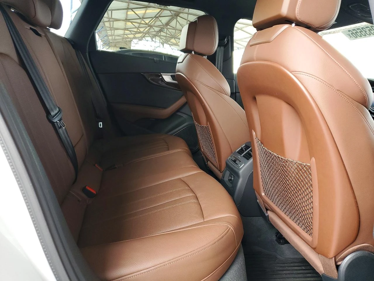 Audi A4 Allroad 2.0l Prestige, снимка 10 - Автомобили и джипове - 54078659