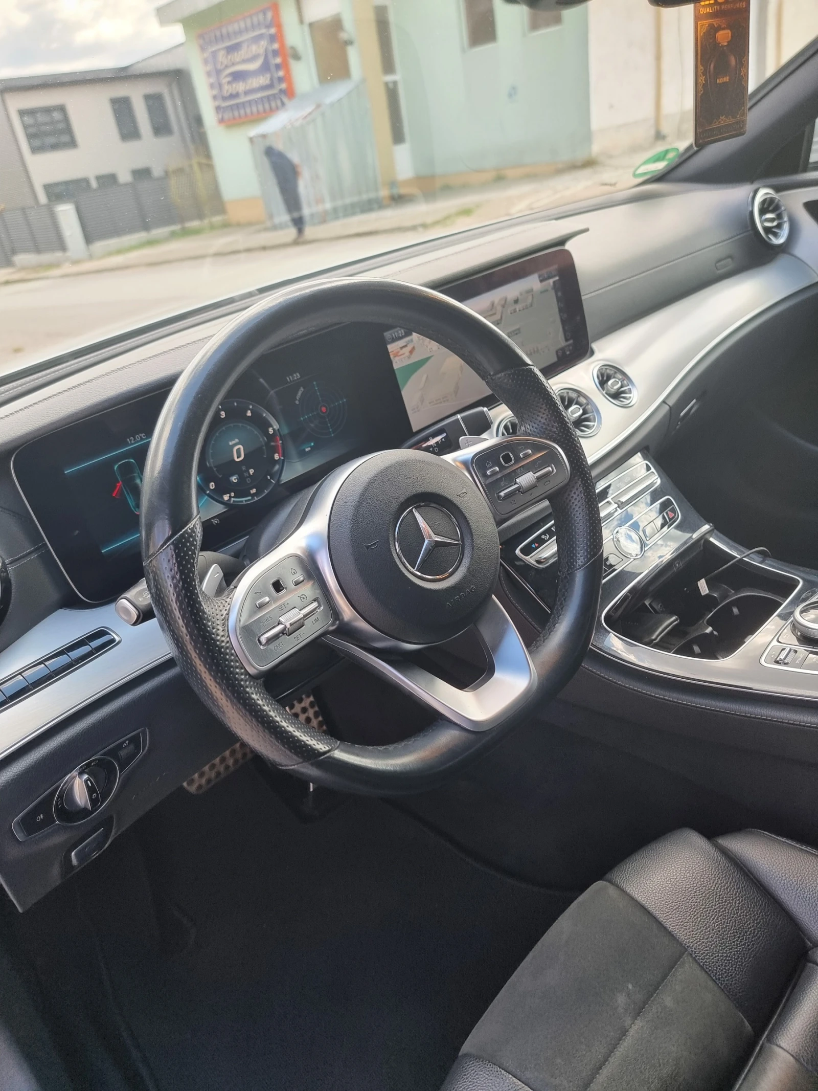 Mercedes-Benz CLS 4x4 350 AMG, снимка 8 - Автомобили и джипове - 54280499