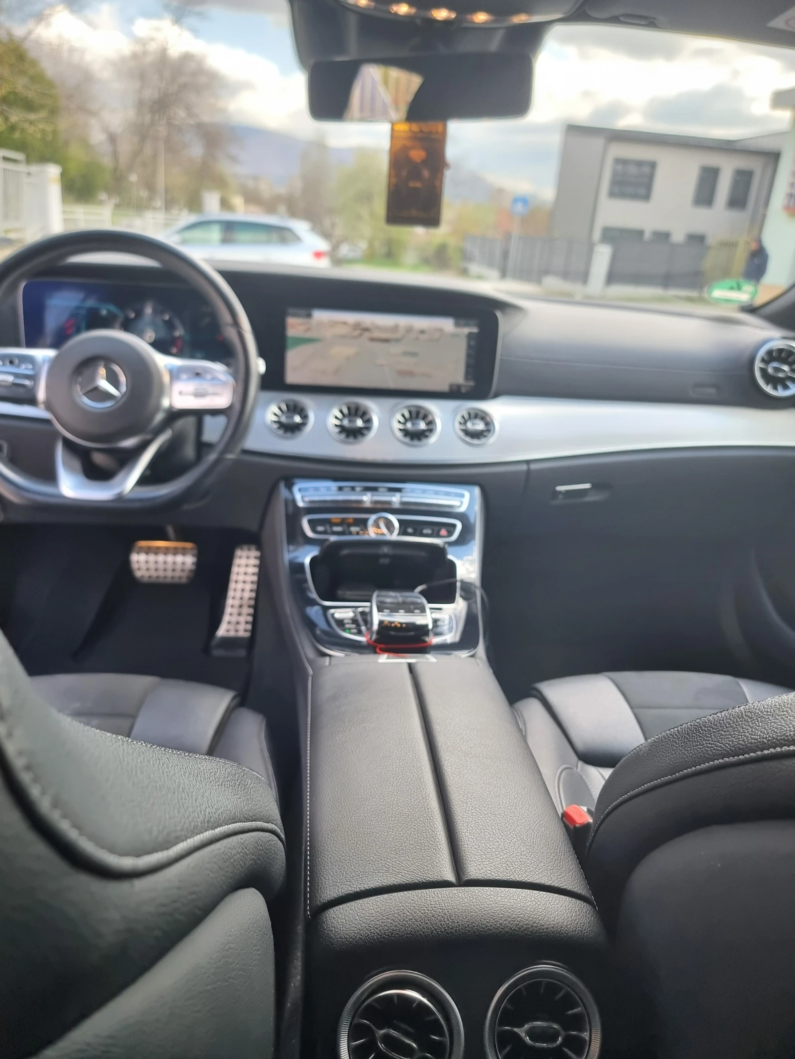 Mercedes-Benz CLS 4x4 350 AMG, снимка 9 - Автомобили и джипове - 54280499