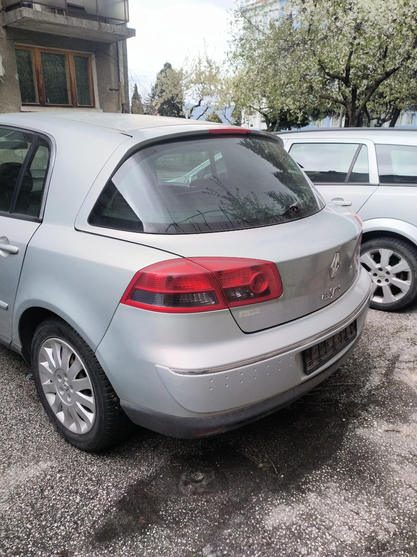 Renault Vel satis 2.2dci, снимка 4 - Автомобили и джипове - 54288143