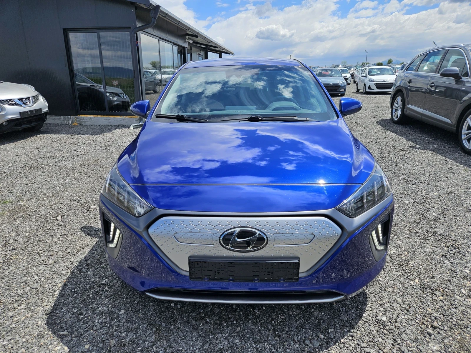 Hyundai Ioniq EV 40.4KW , снимка 8 - Автомобили и джипове - 54388926