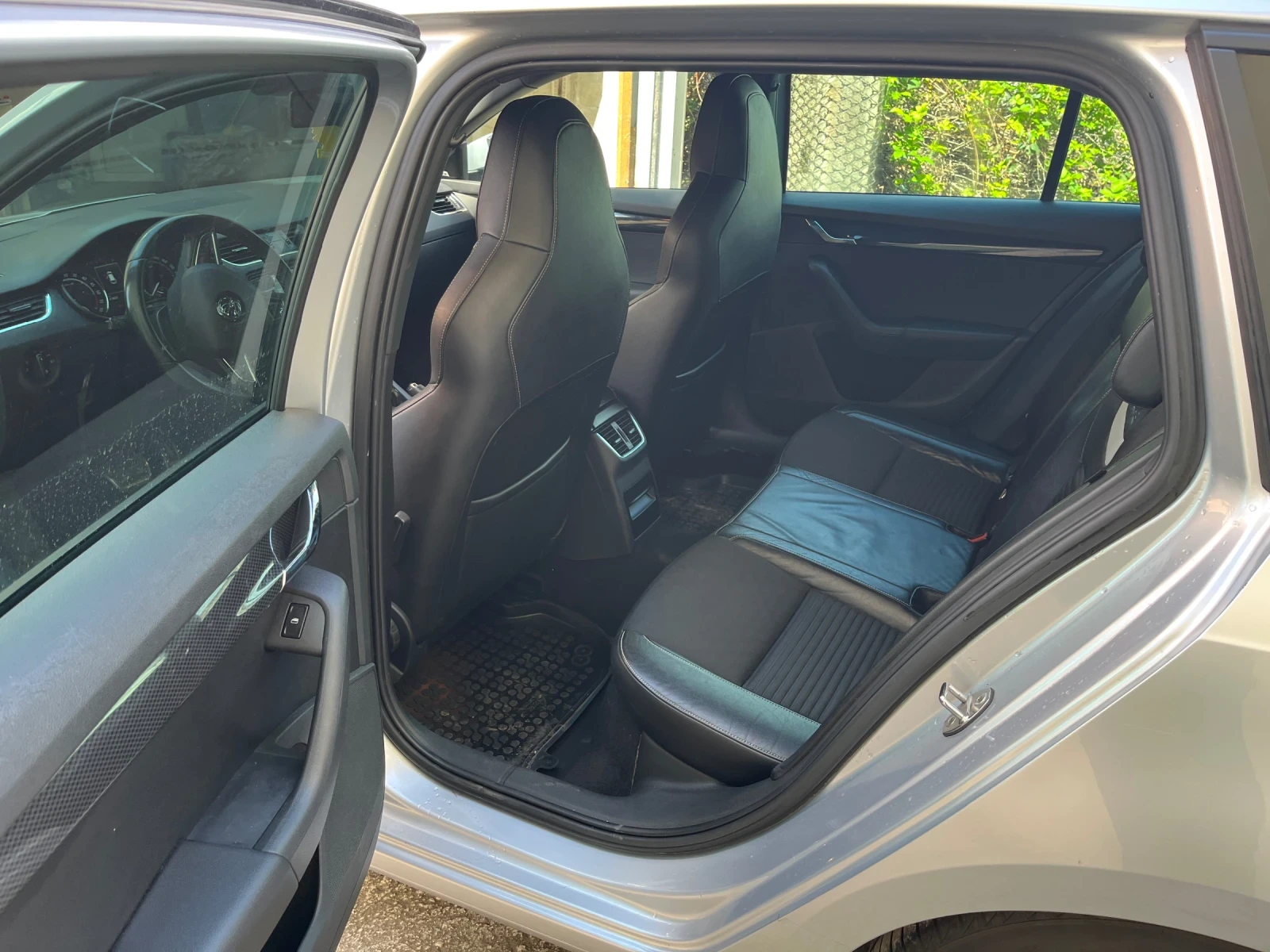 Skoda Octavia, снимка 9 - Автомобили и джипове - 54840888