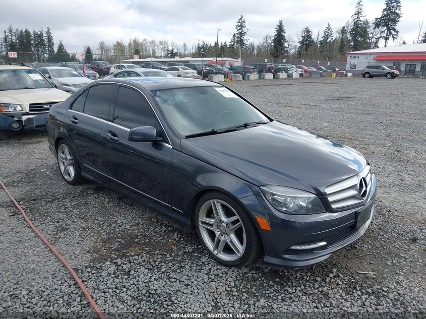 Mercedes-Benz C 300 LUXURY 4MATIC/SPORT 4MATIC* КЛИП НА МОТОРА