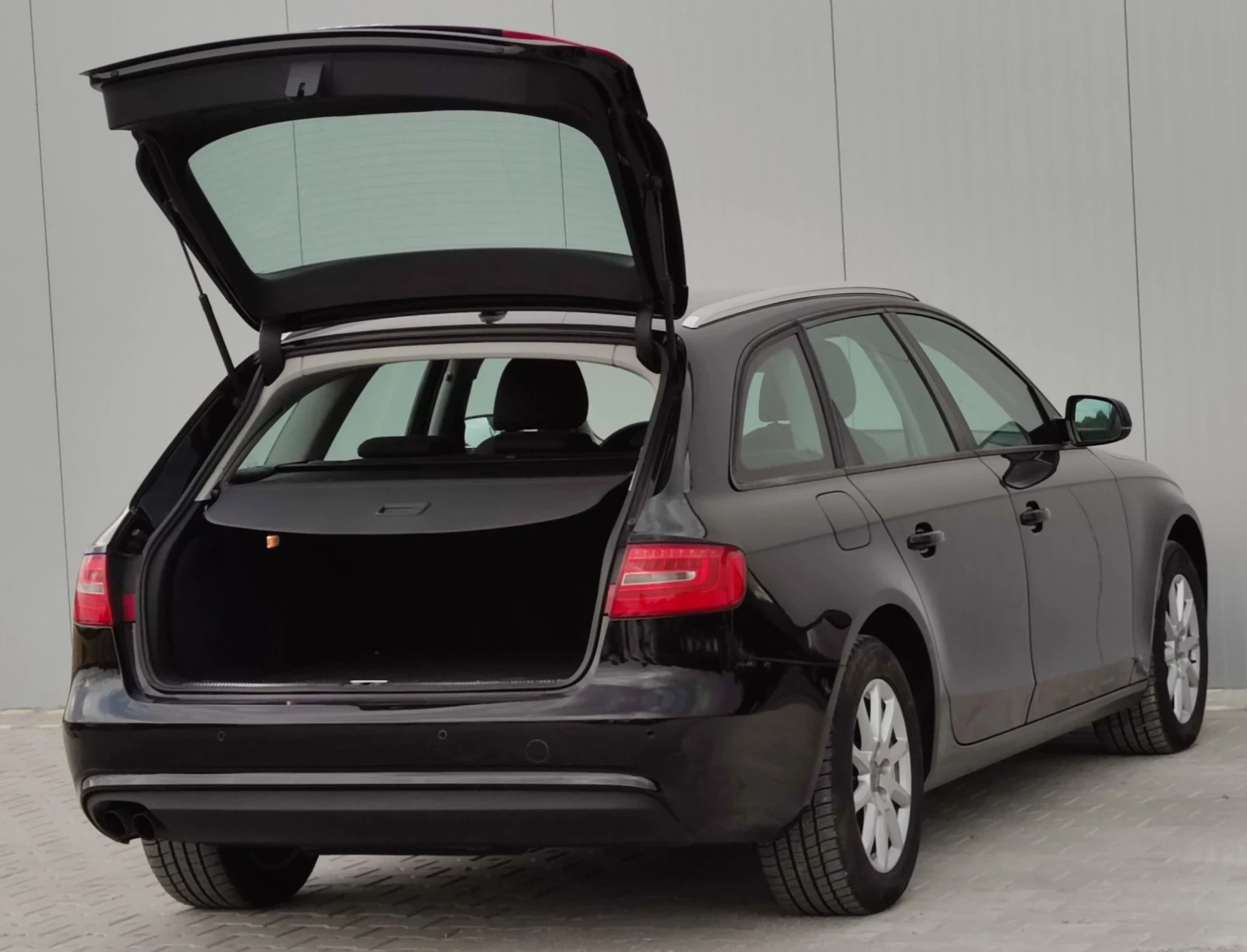 Audi A4 2.0TDI* 150к.с* Facelift* , снимка 13 - Автомобили и джипове - 55335043