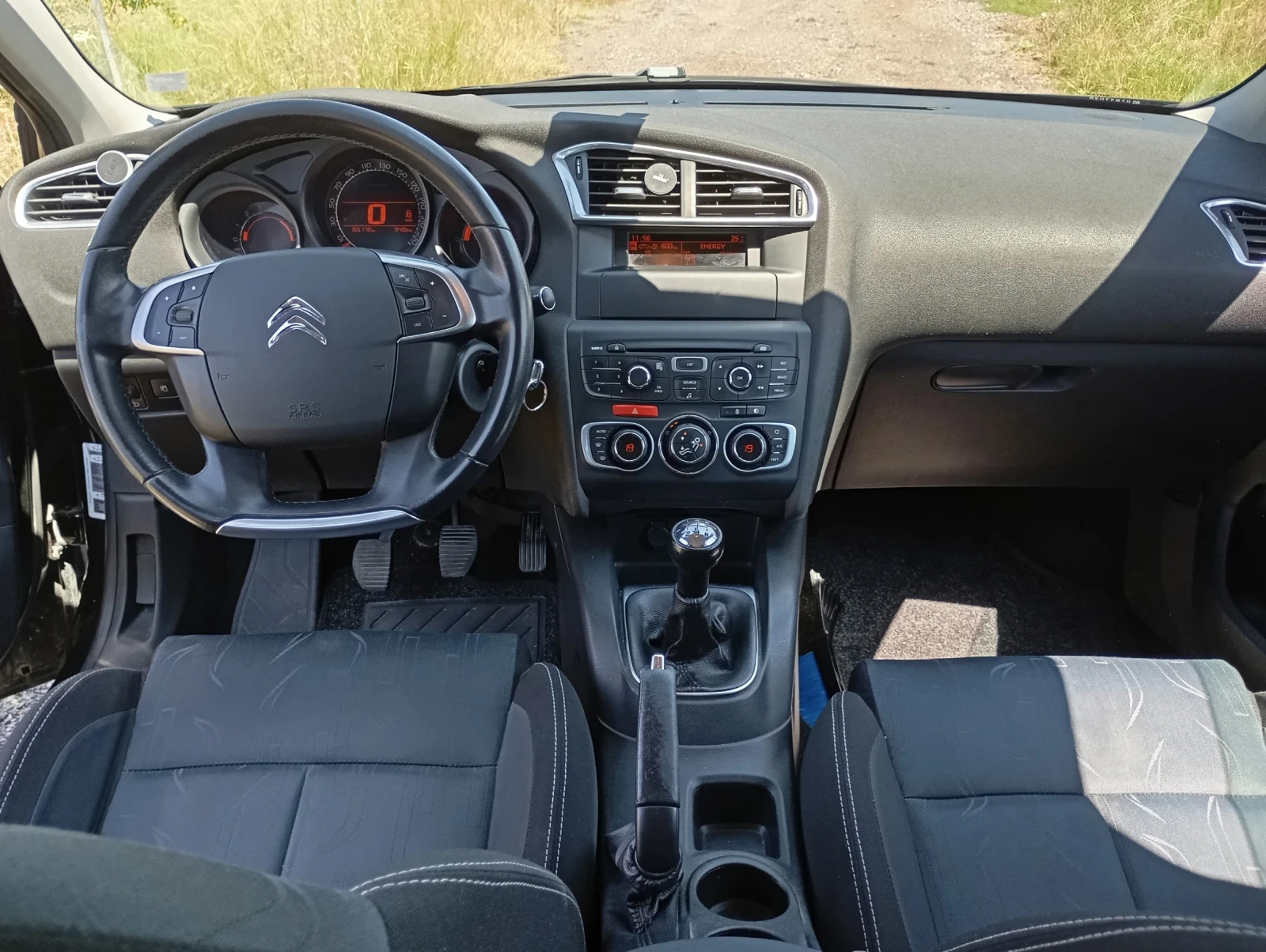 Citroen C4 Citroen C4 1.6 HDI , снимка 13 - Автомобили и джипове - 55502032