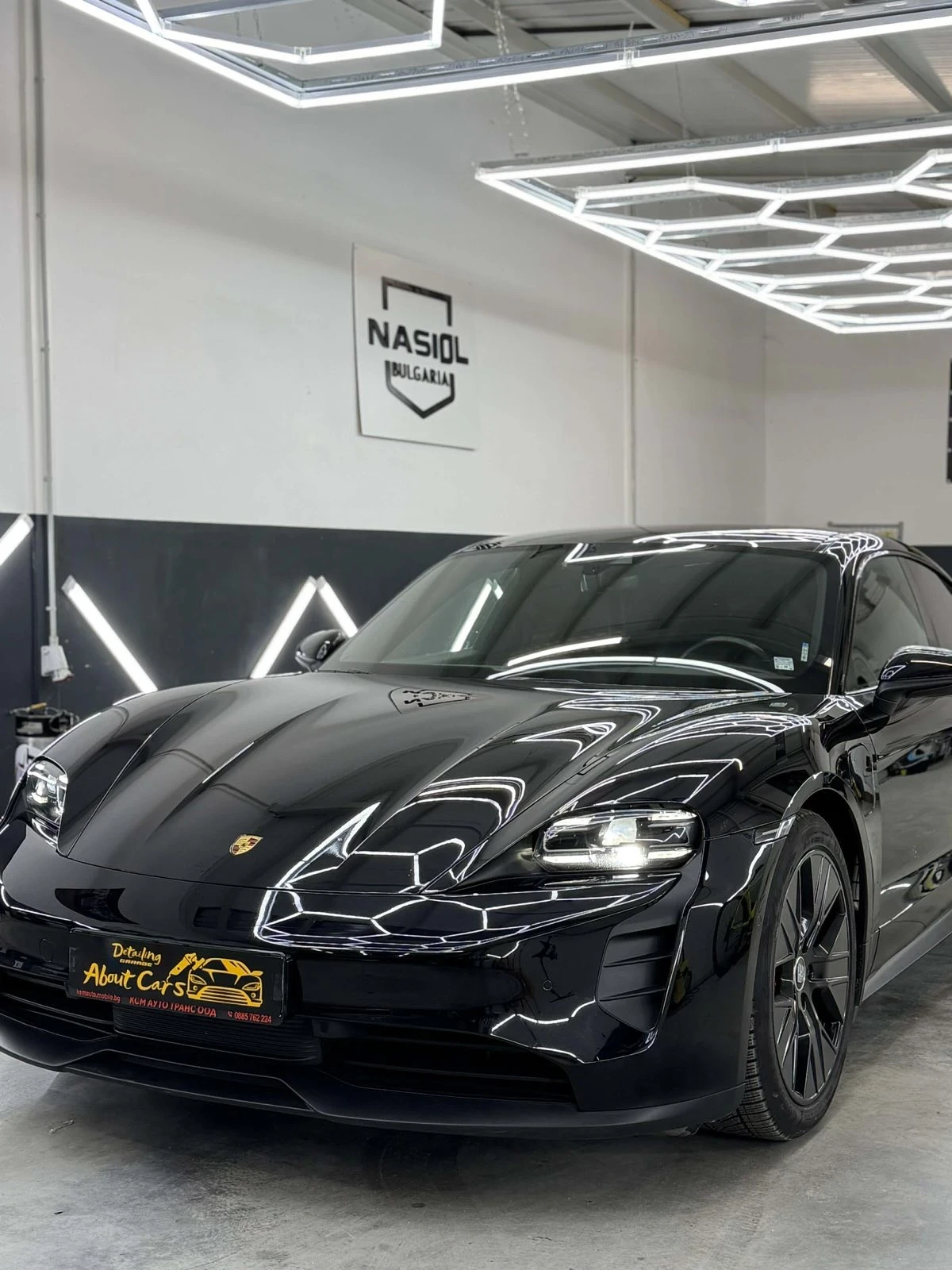 Porsche Taycan 4S, снимка 10 - Автомобили и джипове - 55561708