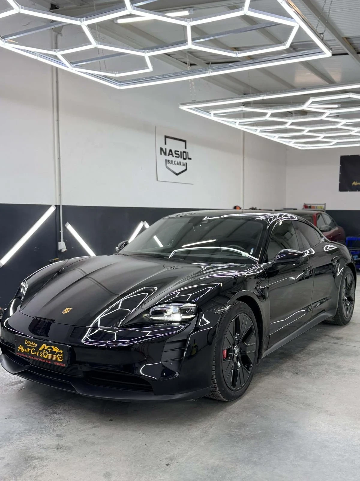 Porsche Taycan 4S, снимка 15 - Автомобили и джипове - 55561708
