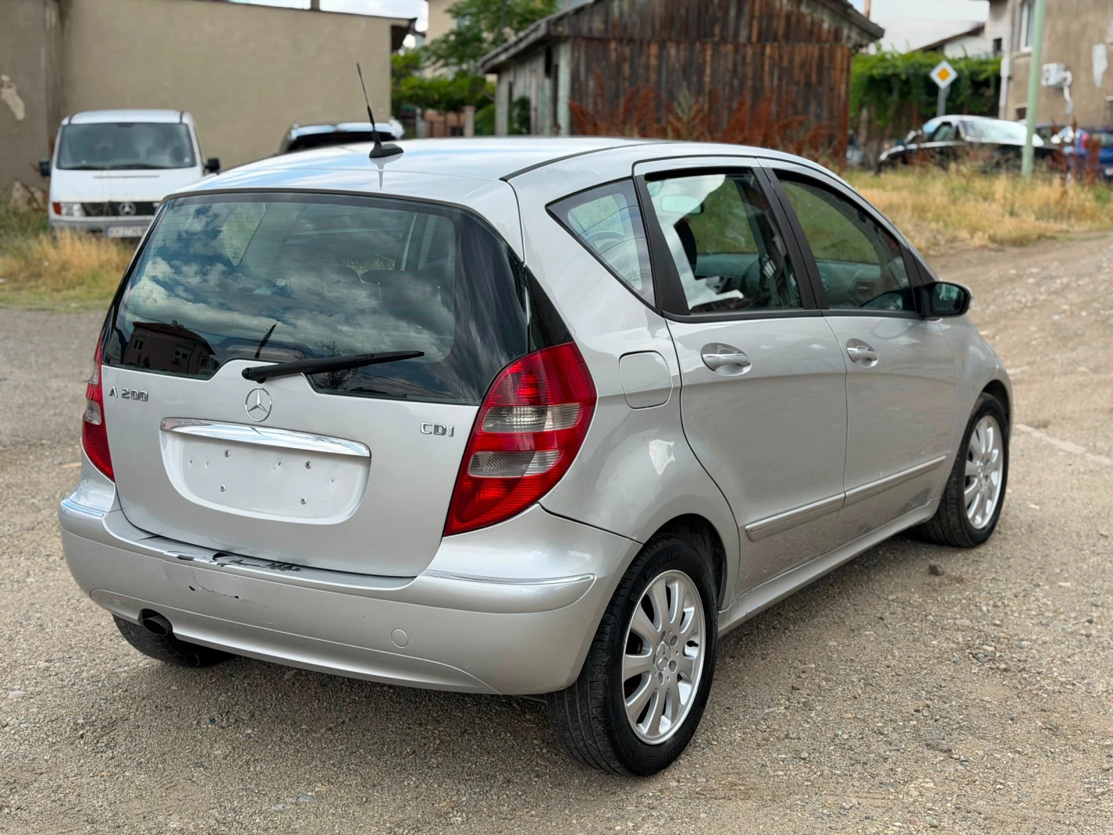 Mercedes-Benz A 200, снимка 3 - Автомобили и джипове - 55581833