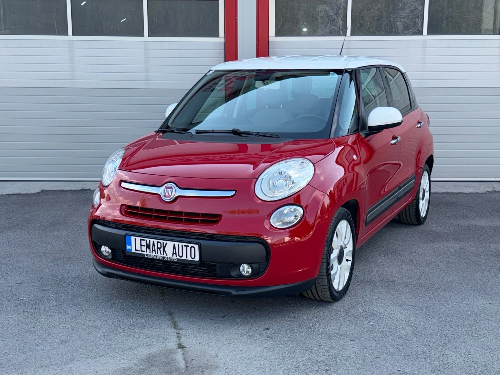 Fiat 500L 1.6D NAVI KLIMATRONIK 6-СКОРОСТИ ЛИЗИНГ!!!, снимка 4 - Автомобили и джипове - 55804228